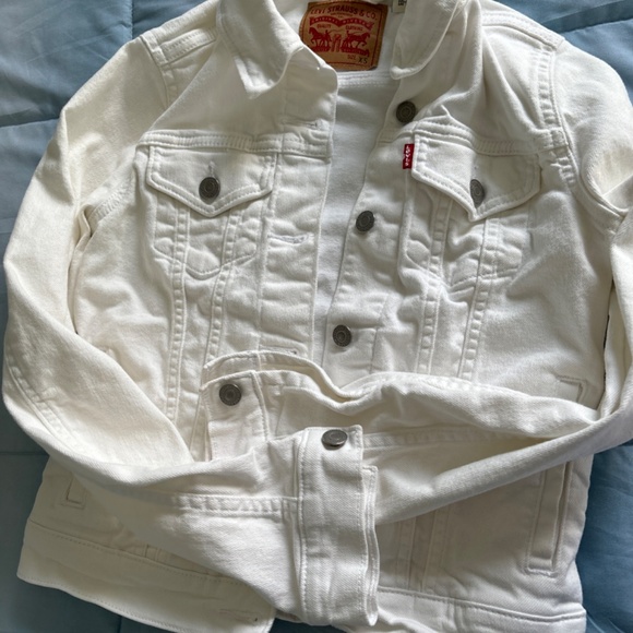 Levis White Jean Jacket - Picture 3 of 6